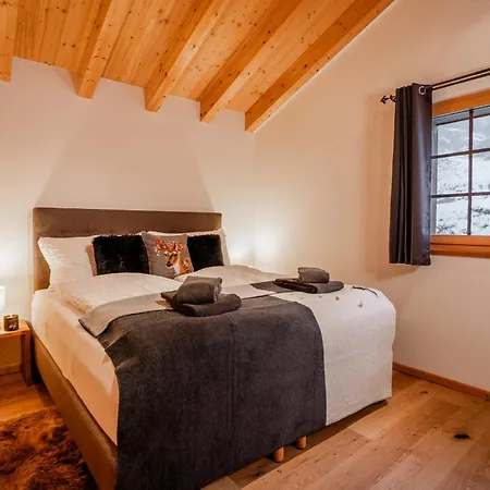 Chalet In & Out Marmo In