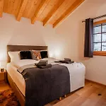 Chalet Marmo By Homeflow